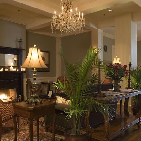 River Inn Of Harbor Town Memphis Interior photo